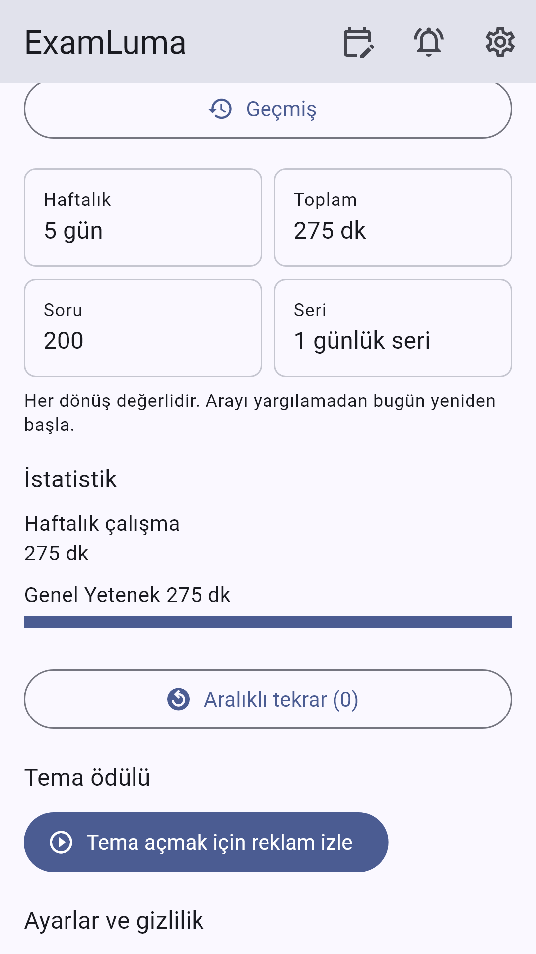 Haftalık çalışma süresi, soru sayısı ve ders dağılımını gösteren ExamLuma ekranı